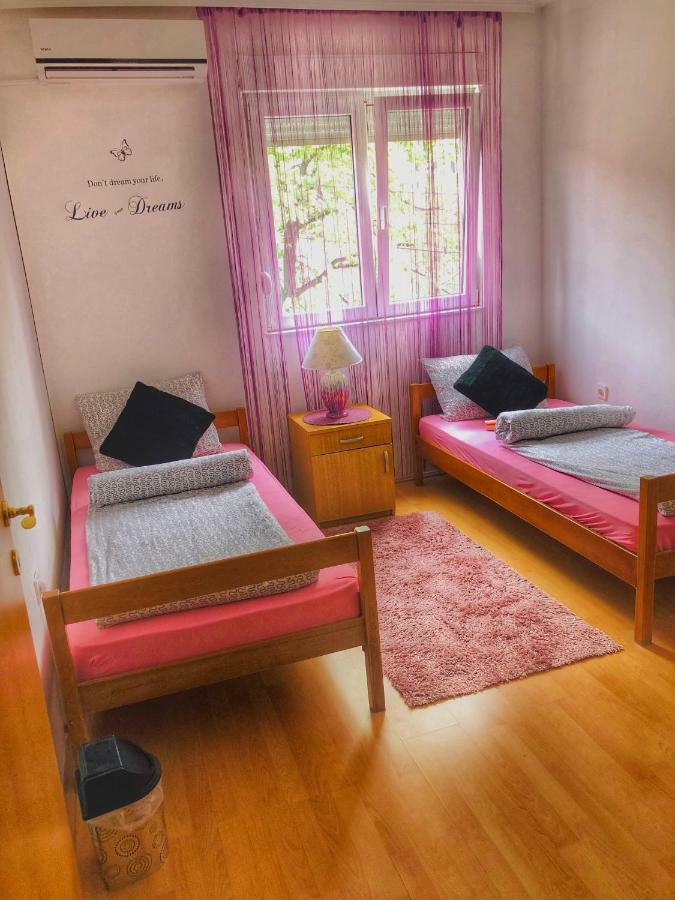 Rooms Deny Mostar Exteriör bild